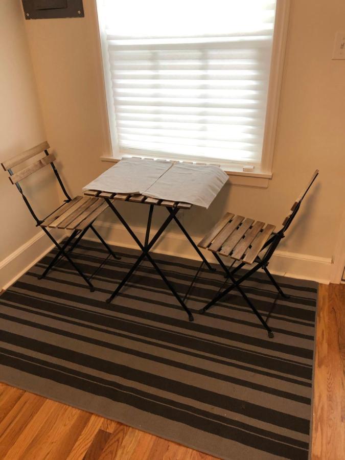 Renovated Space Close To Downtown - A Durham Bagian luar foto